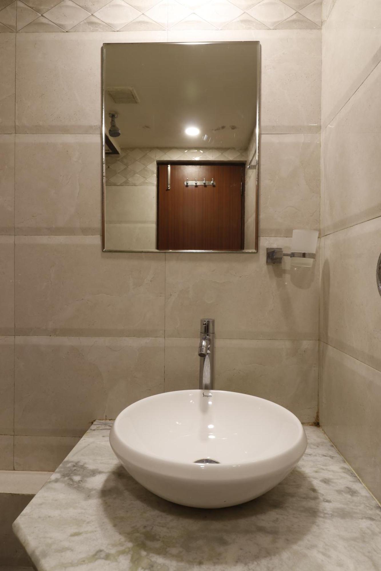 Hotel Yatri Нагпур Экстерьер фото